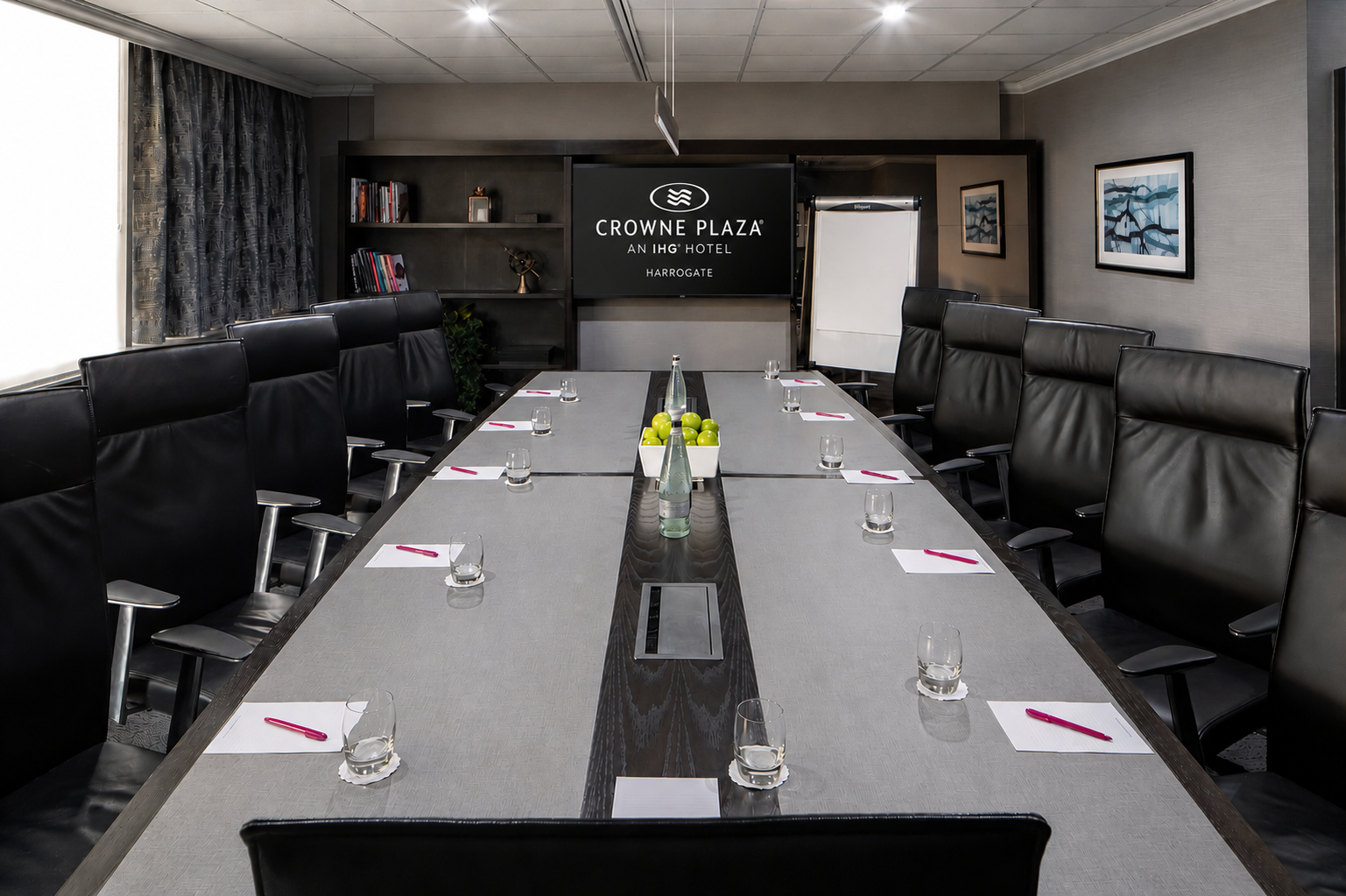 The Boardroom, suitable for up to 12 delegates